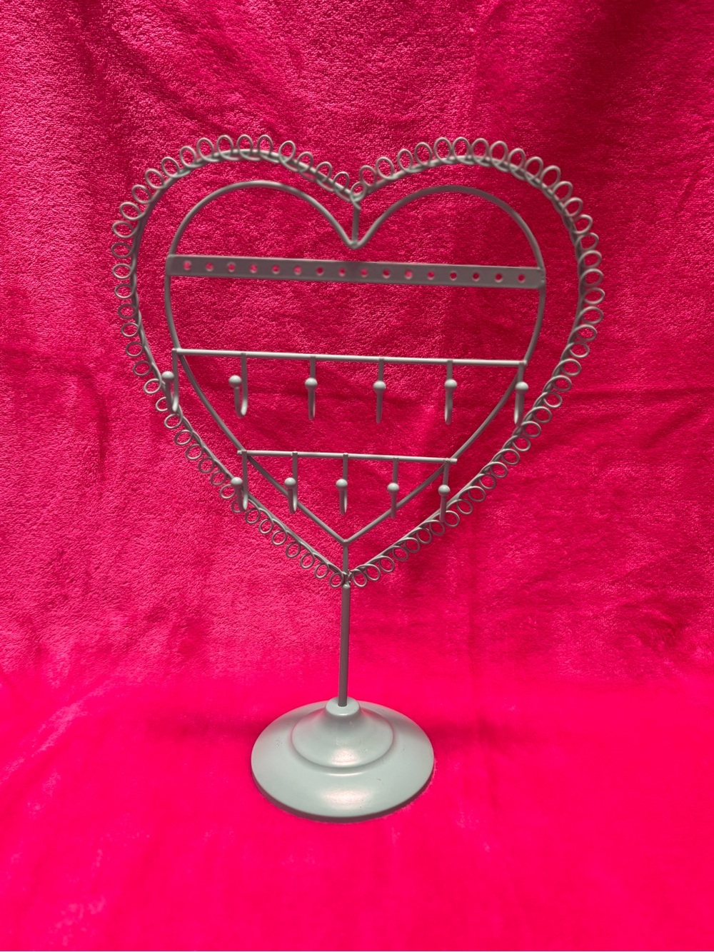 Heart-Shaped Jewelry Holder in Light Mint